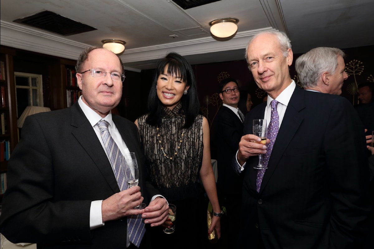20121105 Trinity Dinner in HK with Sir Gregory Winter23